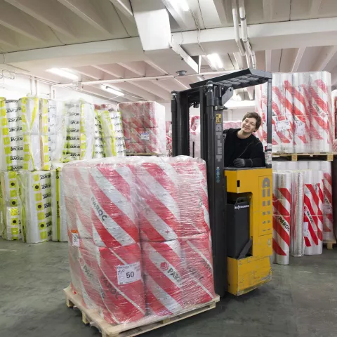 large stock and fast delivery of insulation materials
